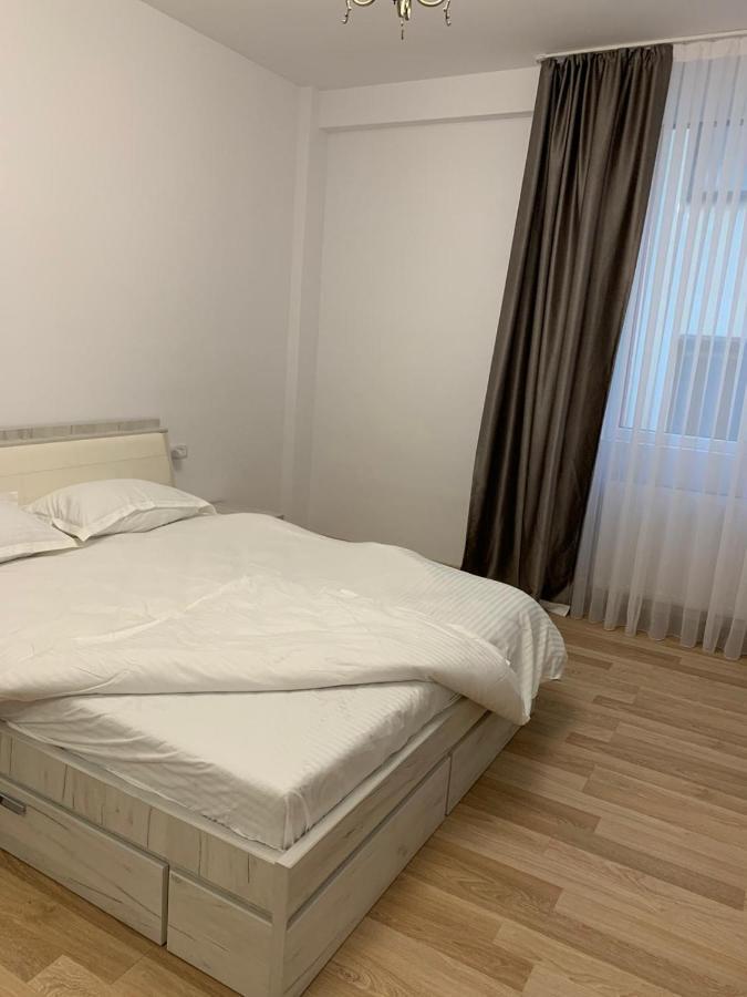 Sunrise Apartament *